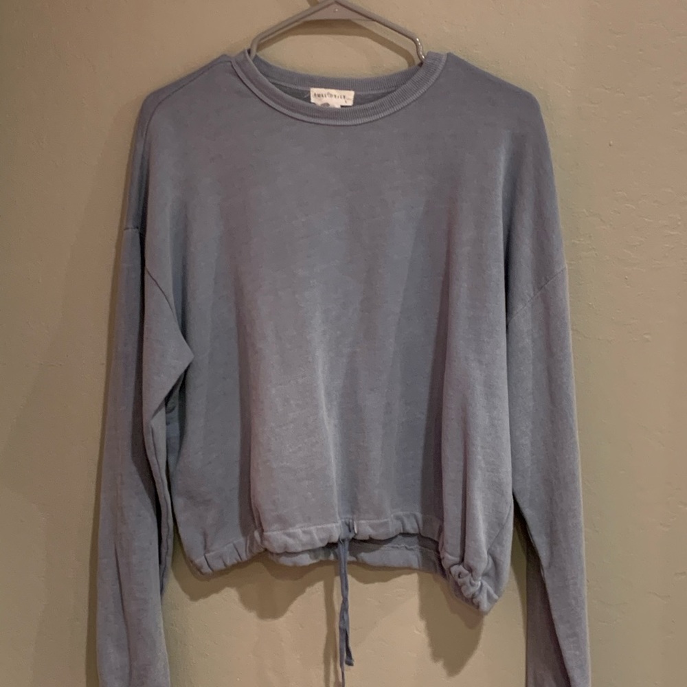 Tilly’s full tilt lounge crew neck